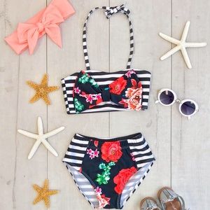 Floral printed bikini